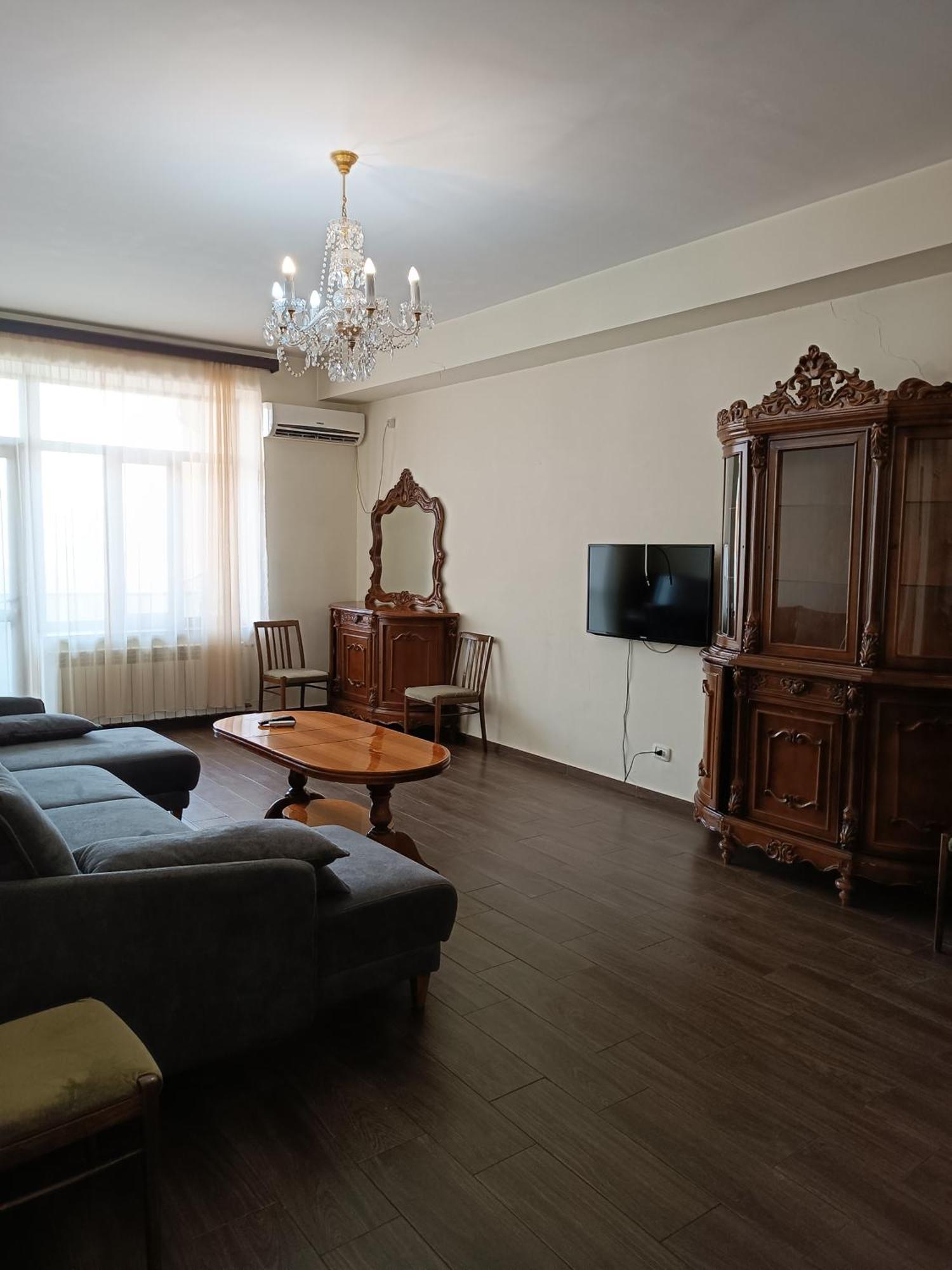 Rent Inn Yerevan On Sakharov Square Экстерьер фото