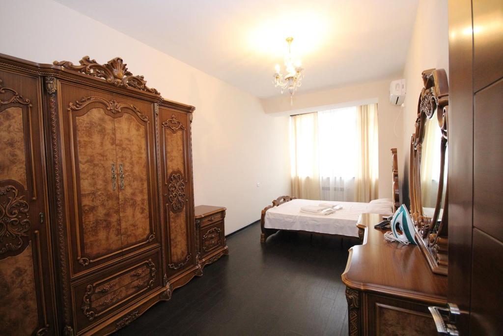 Rent Inn Yerevan On Sakharov Square Номер фото